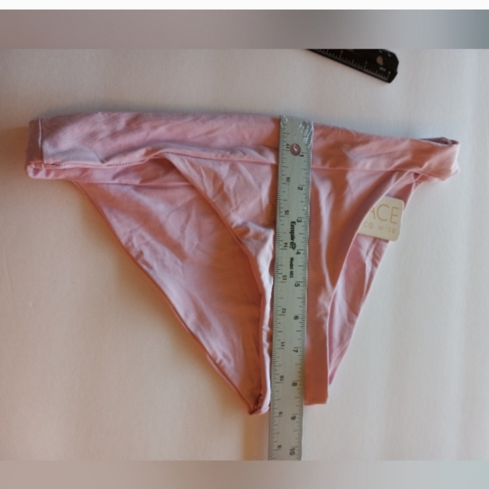 L*Space Veronica Classic Cut Solid Bikini Swim Bottoms *flawed* - Picture 4 of 11
